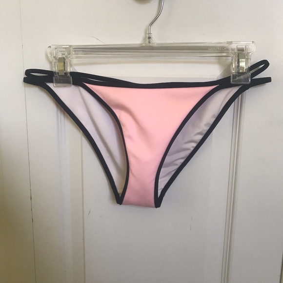 Pink String Bikini Bottoms - Picture 3 of 4